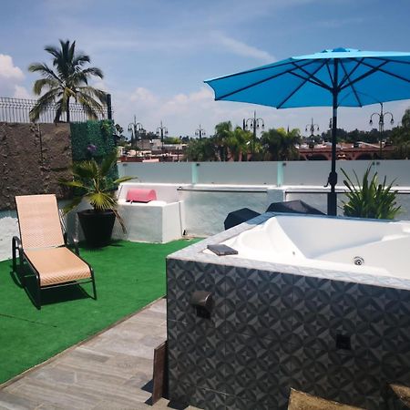 Aparta-Hotel Casa Real Apartamentos Chapala Ngoại thất bức ảnh