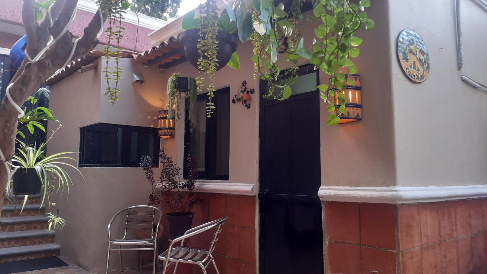Aparta-Hotel Casa Real Apartamentos Chapala Phòng bức ảnh