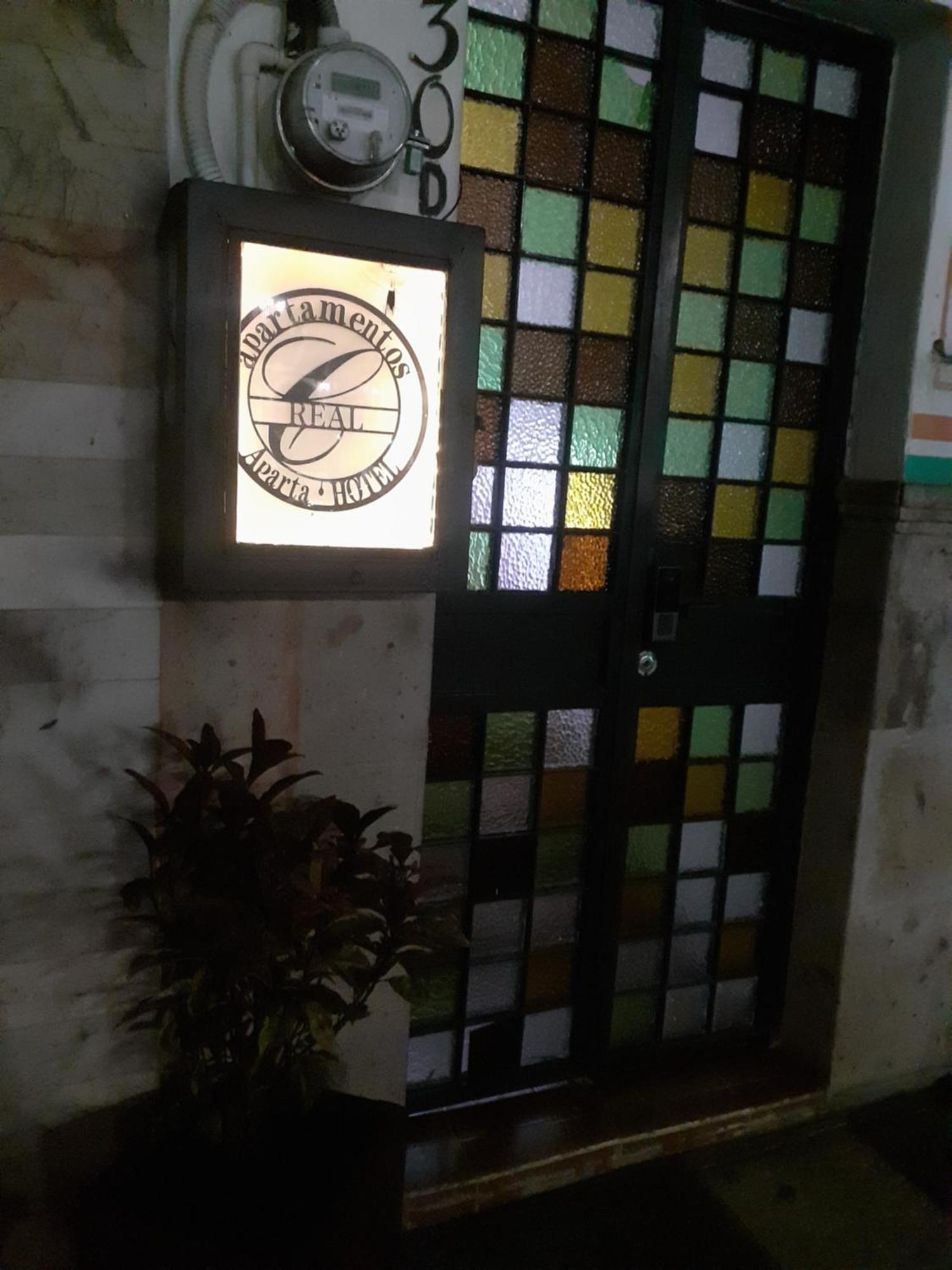 Aparta-Hotel Casa Real Apartamentos Chapala Ngoại thất bức ảnh