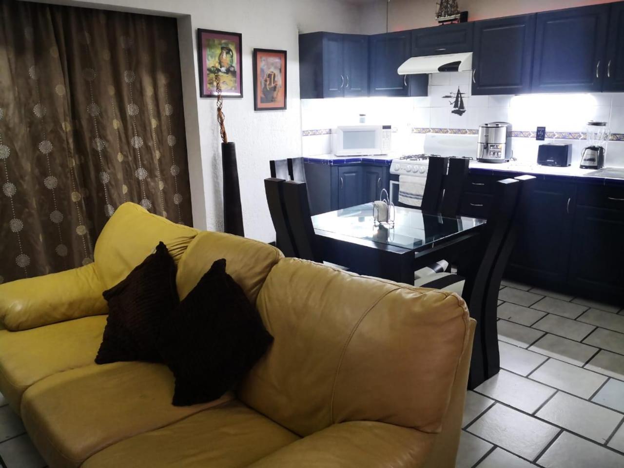 Aparta-Hotel Casa Real Apartamentos Chapala Phòng bức ảnh